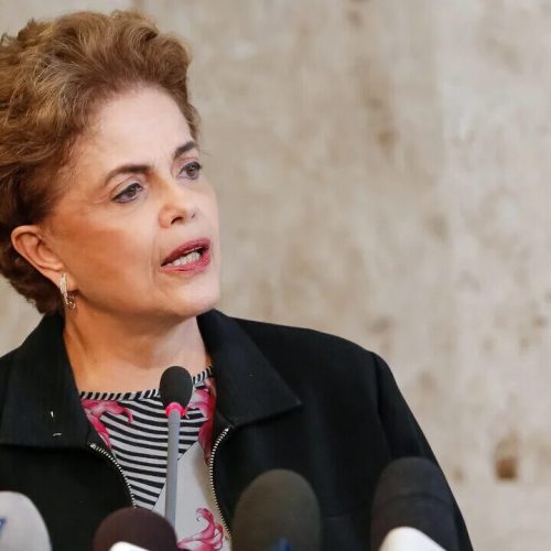 Dilma Rousseff reforça importância da memória do golpe de 1964 e critica ataques à democracia